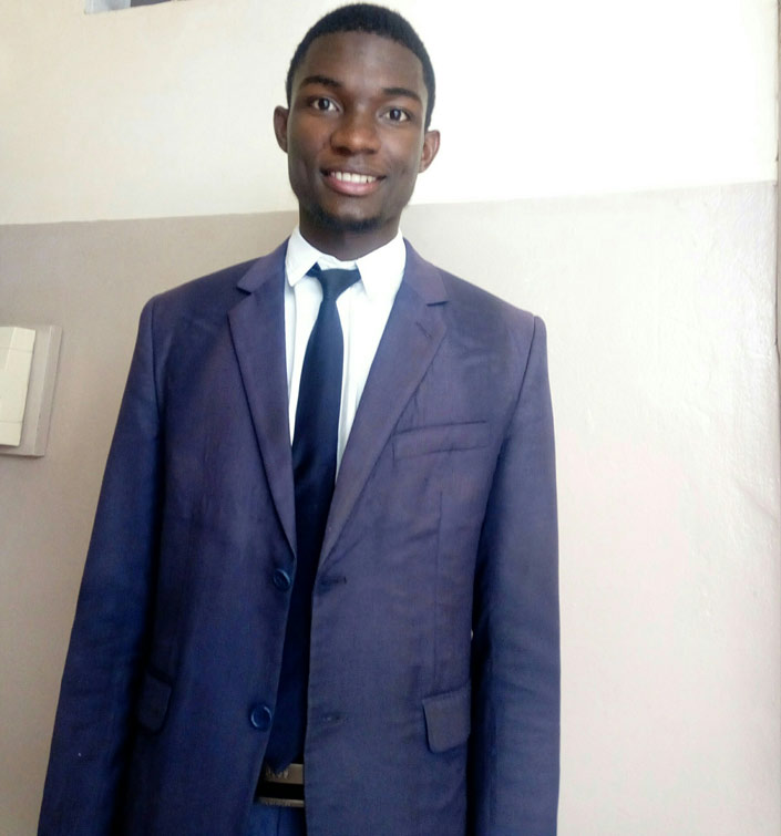Moïse Mendy - Licence 2 – Diplôme supérieur en Management international Moïse Mendy - Licence 2 – Diplôme supérieur en Management international